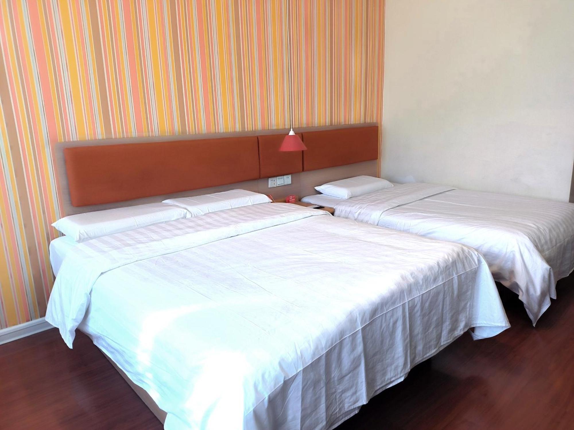 Home Inn Beijing Xiaoxitian Eksteriør bilde